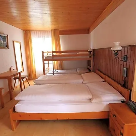 Hotel Fiescherhof 3*
