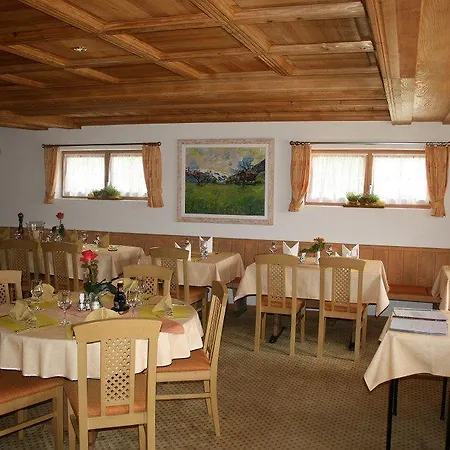 Fiescherhof 3*